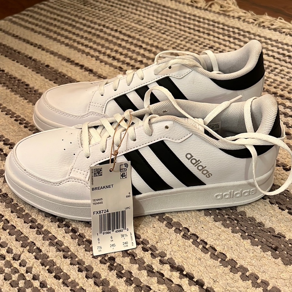 Adidas Breaknet Tennis Shoes